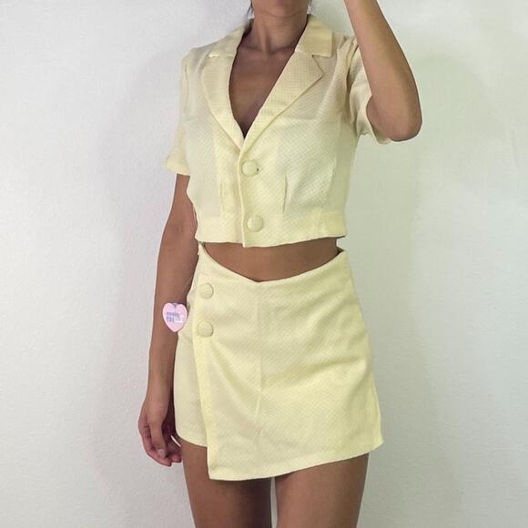 Yellow Set M - Picture 1 of 6